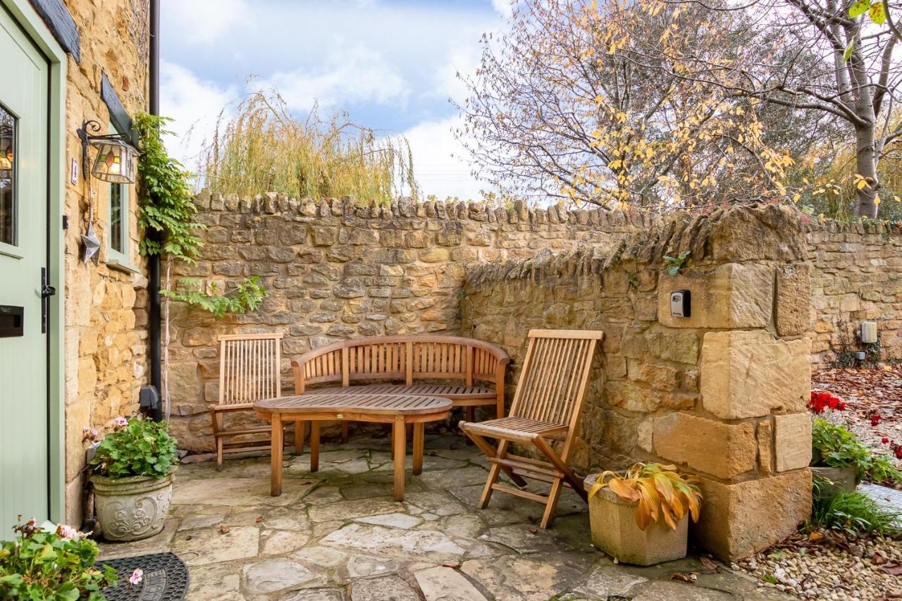 Granary Cottage - Luxury Barn Conversion Weston Subedge Exterior photo
